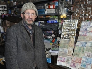 86'lık Mehmet dede azmi ile hayran bırakıyor