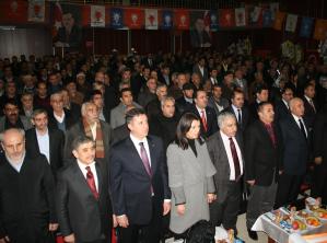 AK Parti'de ilçe kongreleri sürüyor