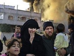 İsrail yine Gazze'yi vurdu