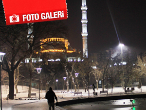Konya'da kar gece bir başka güzel