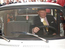 Koç: Herkesin alacağı klasta bir araba olacak