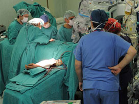 Tarihi ameliyat dünya basınında