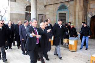 Çiçek Mevlana Müzesi'ni ziyaret etti