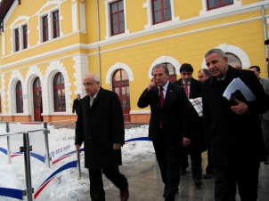 TBMM Başkanı Çiçek, Ankara'ya gitti