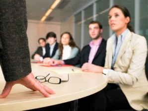 Yöneticilik için 37 başvuru