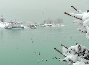 Beyşehir Gölü buz tuttu