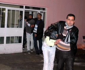 Hayat kadının çantasını kardeşine çaldırttı