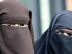 Hollanda da çarşafı yasakladı