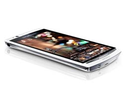 F klayve telefonlara geliyor