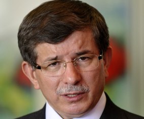 Ahmet Davutoğlu 'taziyeyi' twitledi