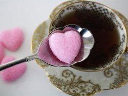 Şeker alkol ve sigara kadar zehirli