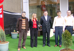 Referans kafe açıldı