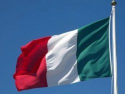 İtalya da Suriye'den elçisini çekti