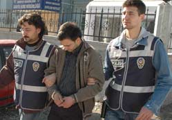 Sahte altın satıcısı tutuklandı