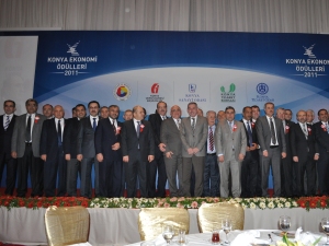 Konya’nın yıldızları ödüllendirildi