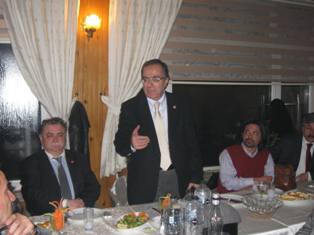 CHP'den dayanışma yemeği