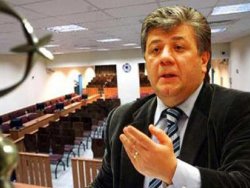 Tutuklu vekillere maaşları ödenecek
