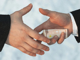 Rüşveti belgeleyen ilginç yöntem!