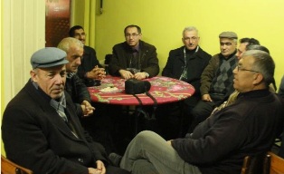 San: “Eli sıkılmadık delege bırakmayacağız”