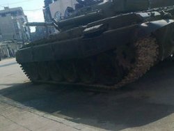 Esad'ın tankları direnişi kırdı