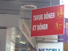 Ucuz dönerden yiyen de şikayetçi