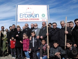 Konya'da Erbakan anısına hatıra ormanı