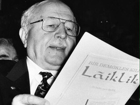 Erbakan'ı anlatan 2 kelime: Savunan adam
