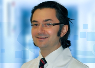 Yüksek topuk ayak sağlığını tehdit ediyor