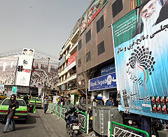 İran, yarın sandık başına gidiyor