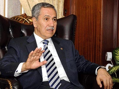 Arınç'tan tüzük değişebilir sinyali