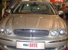 Jaguar sahibini buldu