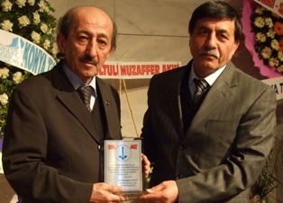 "Yaşayamayanlar, yaşatamazlar"