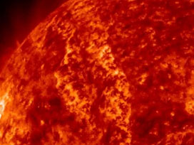 Güneş'te dünyayı vuracak patlama!