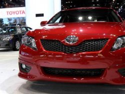 Toyota 681 bin aracını geri çağırıyor