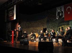 Ertuğrul Erkişi’den muhteşem konser