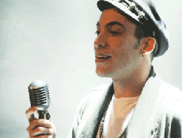 İşte Bonomo'nun Eurovision klibi!