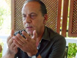 Bekir Coşkun: Senden Başbakan olmaz ya