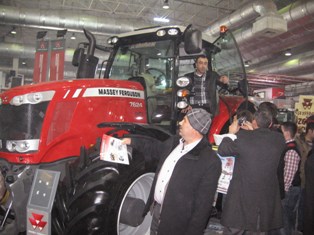 Çeltikli çiftçiler Tarım Fuarı’nı gezdi