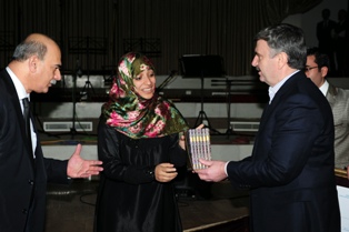 Tevekkül Karman: Türkiye büyük liderler çıkarıyor