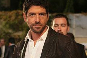 Ayaz'ın 2 milyon doları çöpe gitti