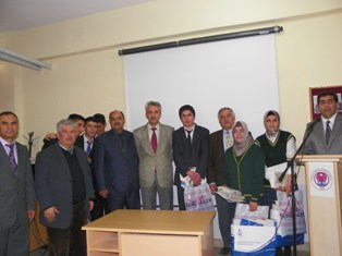 Kulu'da dereceye giren öğrencilere ödül