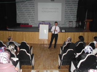 Özel Gençlik’te seminerler devam ediyor