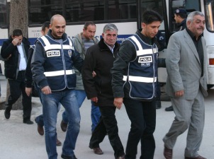 Konya'daki operasyonda 26 kişi serbest kaldı