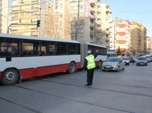 Belediye otobüsü arızalanınca..