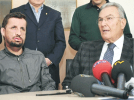 Deniz Baykal yüzünü de bağışladı!