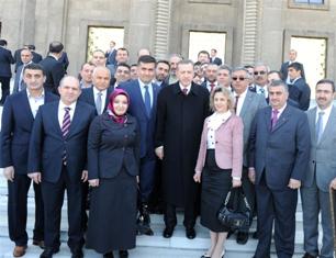 Başbakan Meram heyetini kabul etti