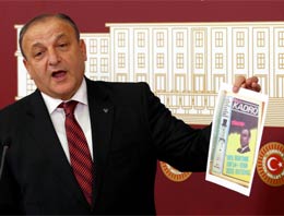 MHP'li Vural'dan renkli basın toplantısı