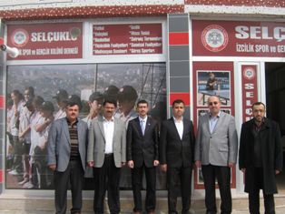 TÜMSİAD'dan gençlik kulüplerine ziyaret