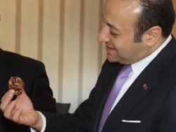 Egemen Bağış'tan cezerye esprisi