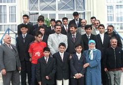 Başkan'dan İHL öğrencilerine hediye